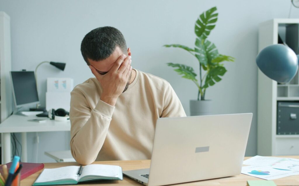 How To Minimize Distractions At Work For Better Focus And Productivity